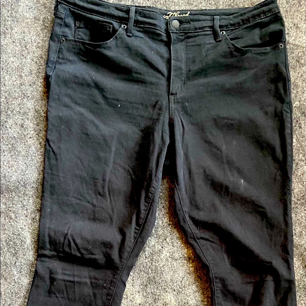 Black Skinny Pants